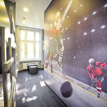 Olympic - Old Town Hostel *