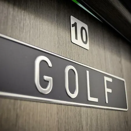 Olympic - Old Town Hostel *