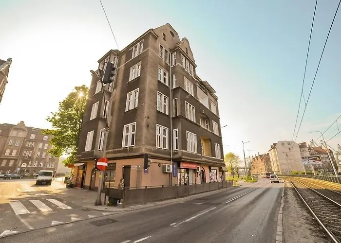 Olympic - Old Town Хостел